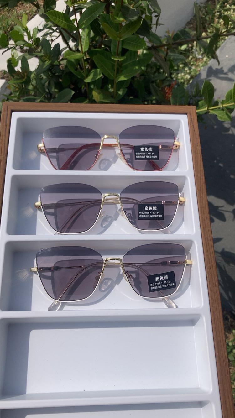 Glasses300