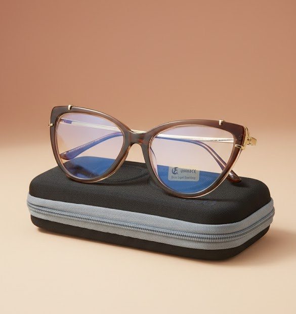Cat-eye blue light blocking glasses