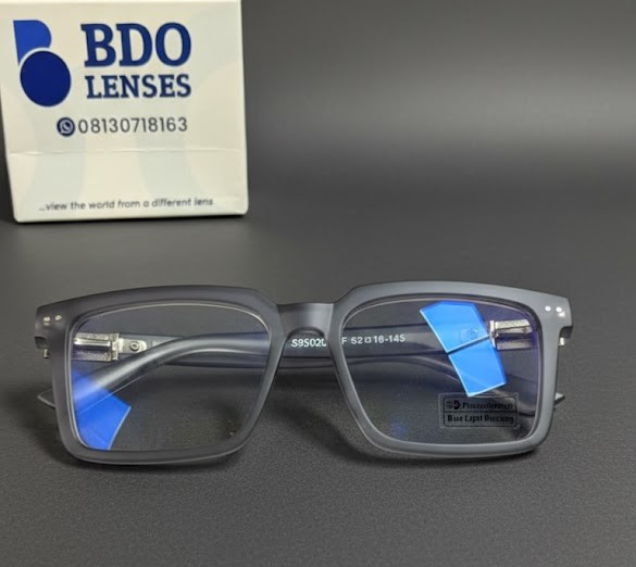 Square Frame photochromic and bluelight