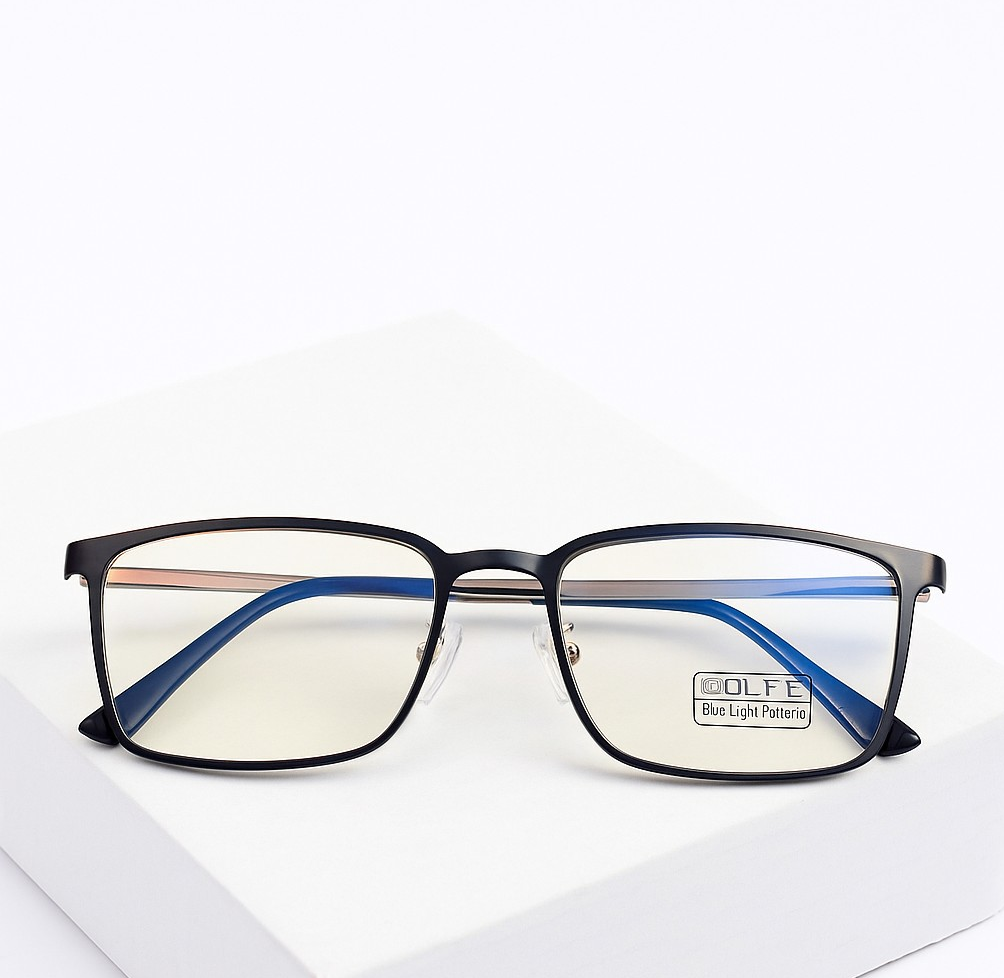 Premium Photochromic and bluelight glasses