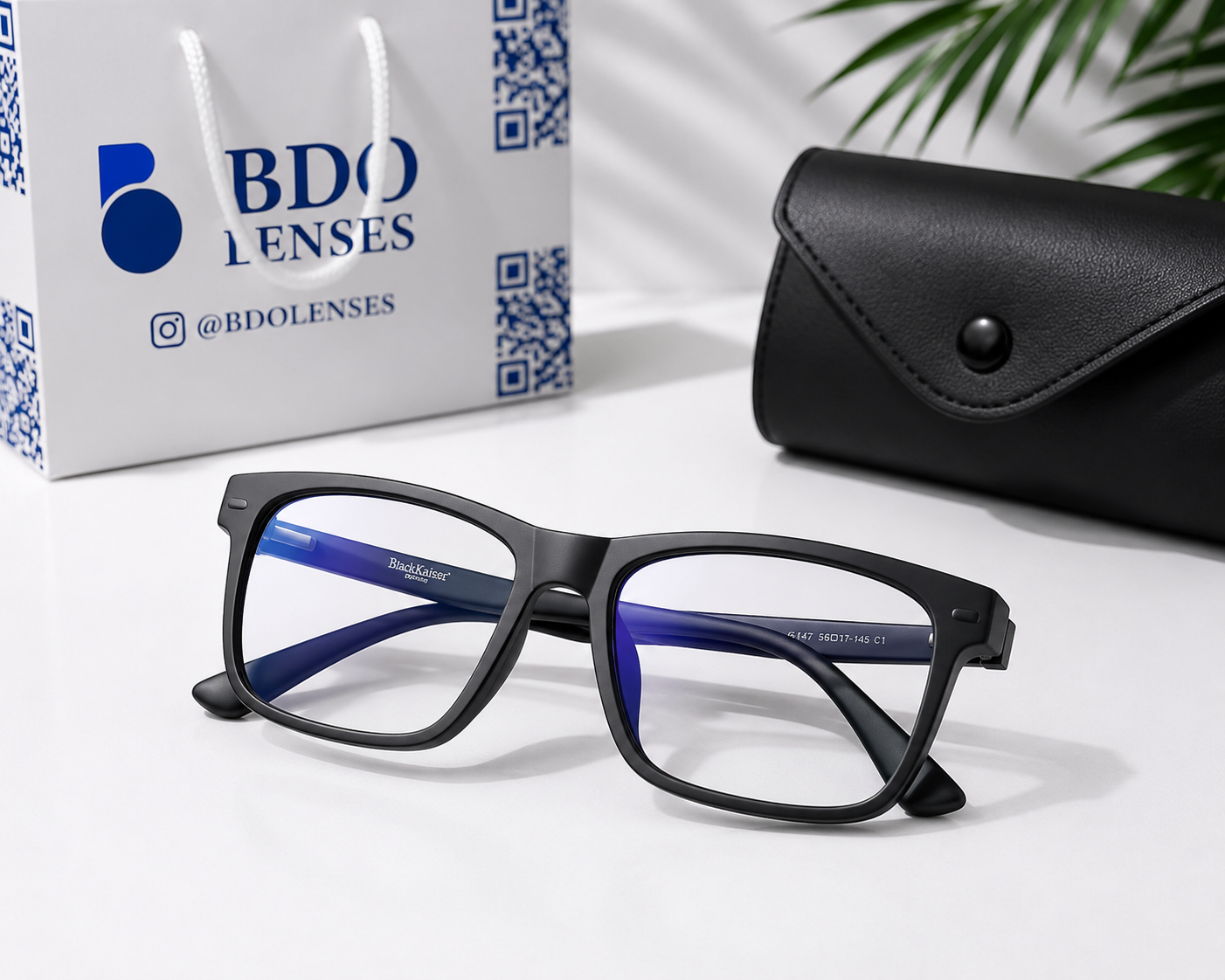 Glasses 152